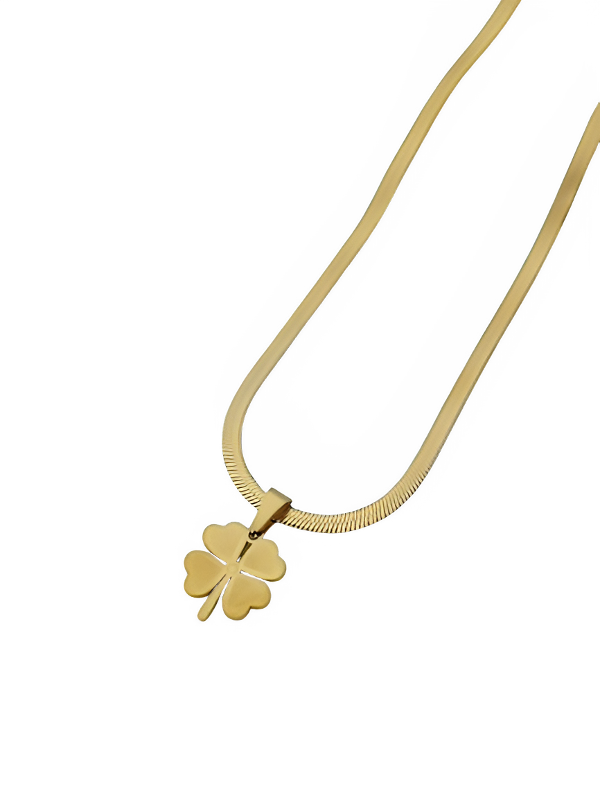 CLOVER LEAF NECKLACE